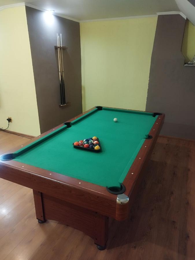 privát femamki Apartamento Licartovce Exterior foto