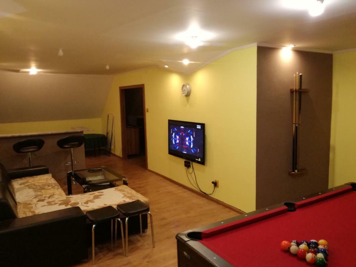privát femamki Apartamento Licartovce Exterior foto